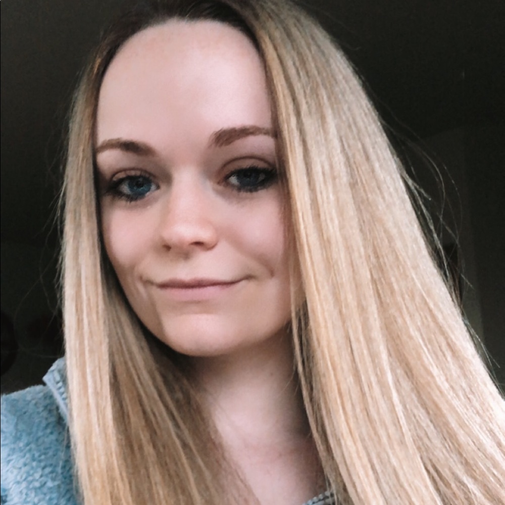 Meet your Posher, Brianne